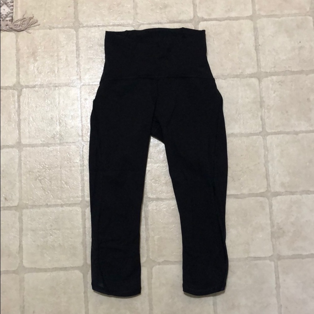 Lulu lemon crop pants